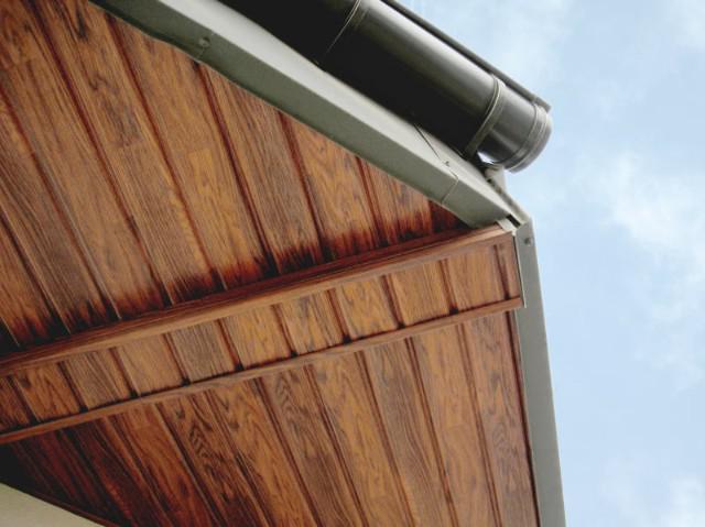 Подшивка крыш вагонкой, сайдингом в Калининграде