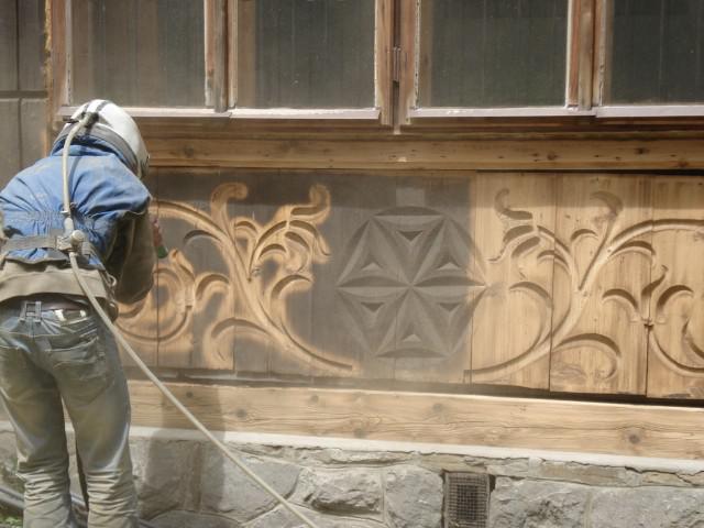 Струйно-абразивная обработка древесины в калининграде