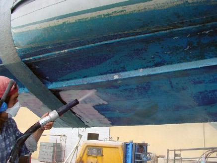 Очистка, удаление краски с корпусов катеров и яхт