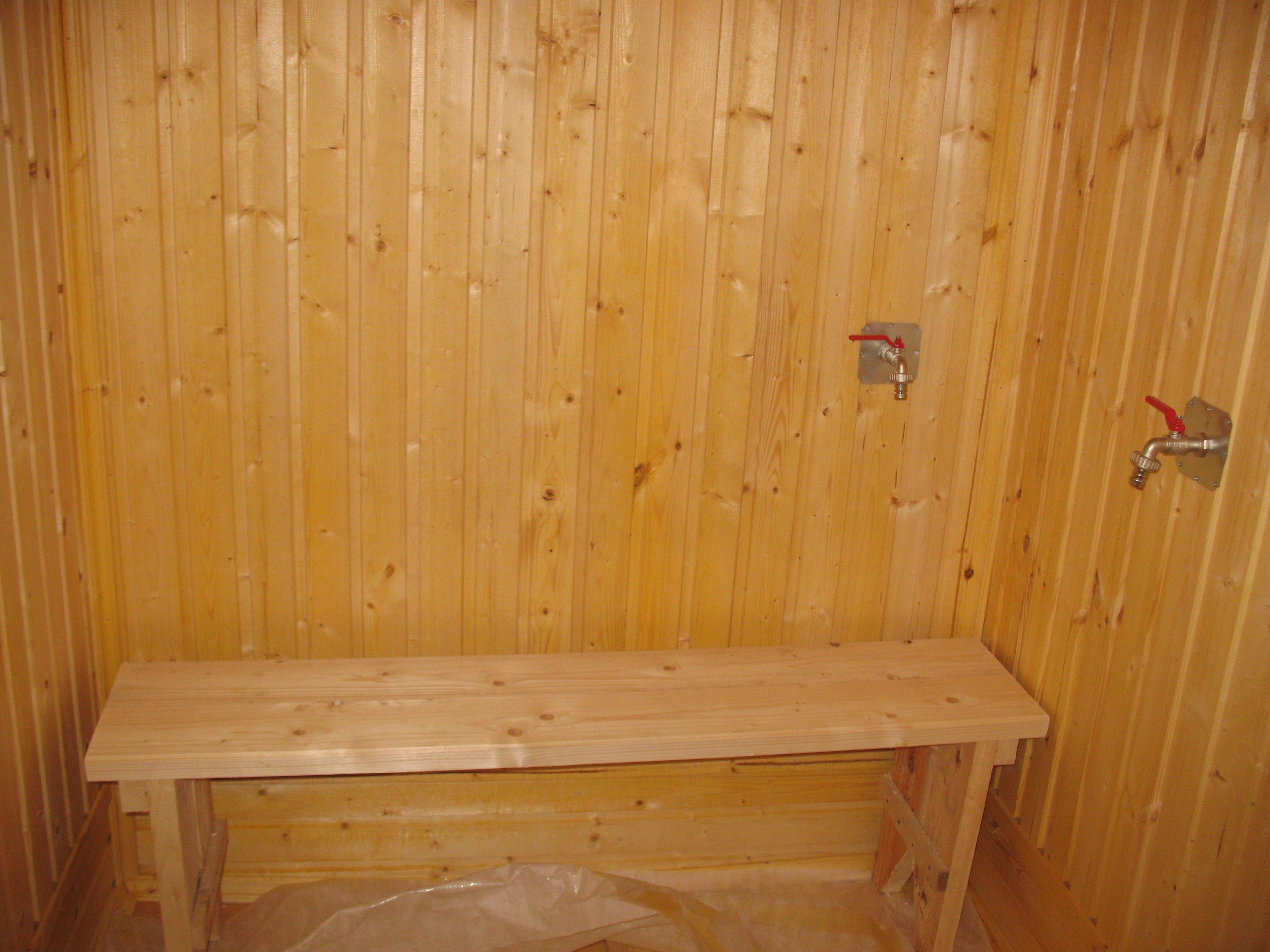 Сруб бани 3х6м из профилированного бруса 100х150мм