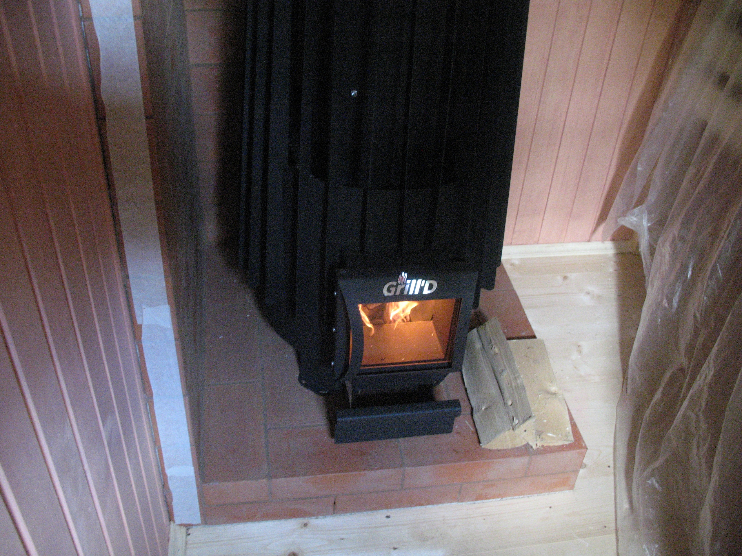 Готовая перевозная баня 2,3х6м с правым входом