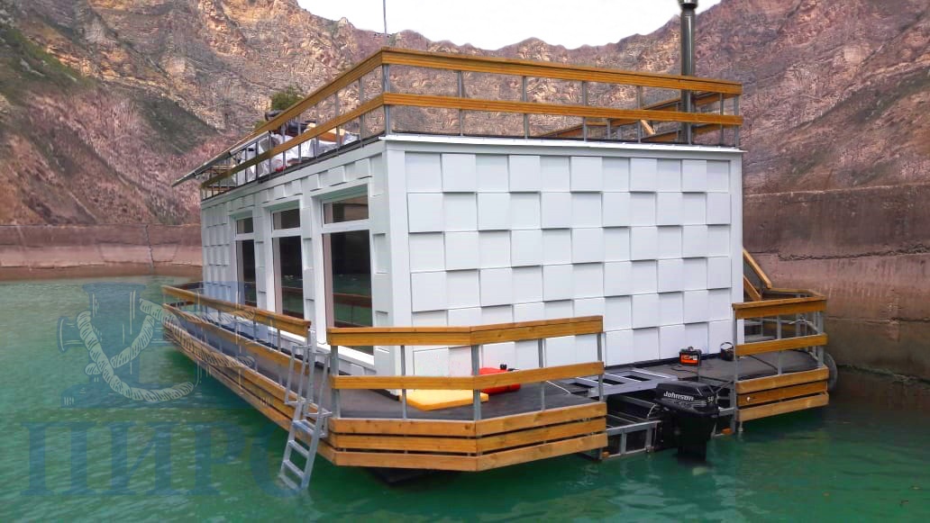 Дизайнерский хаусбот Остров-80