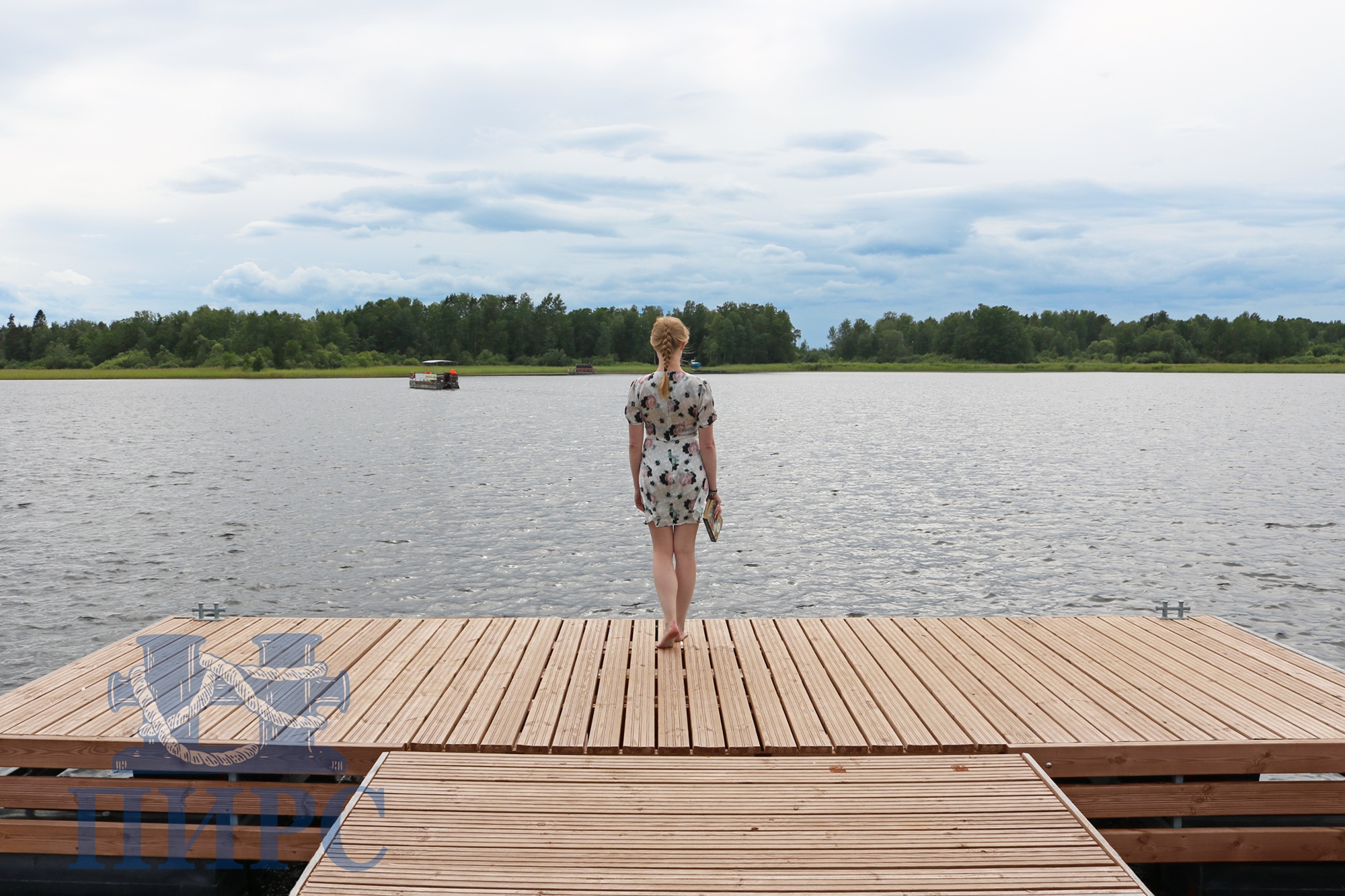 Многофункциональный плавучий причал Залив-15