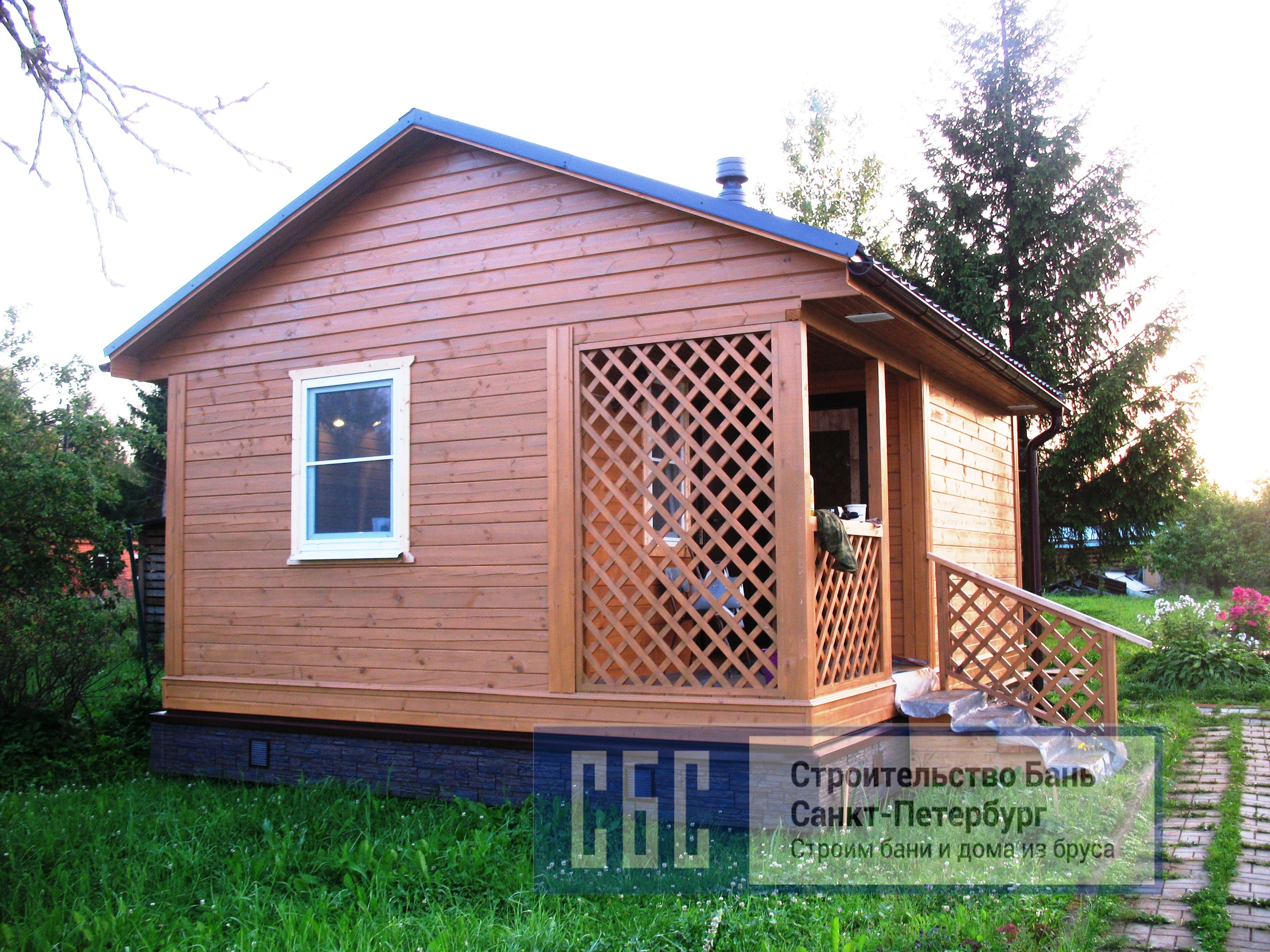Сруб бани 5х6м из профилированного бруса